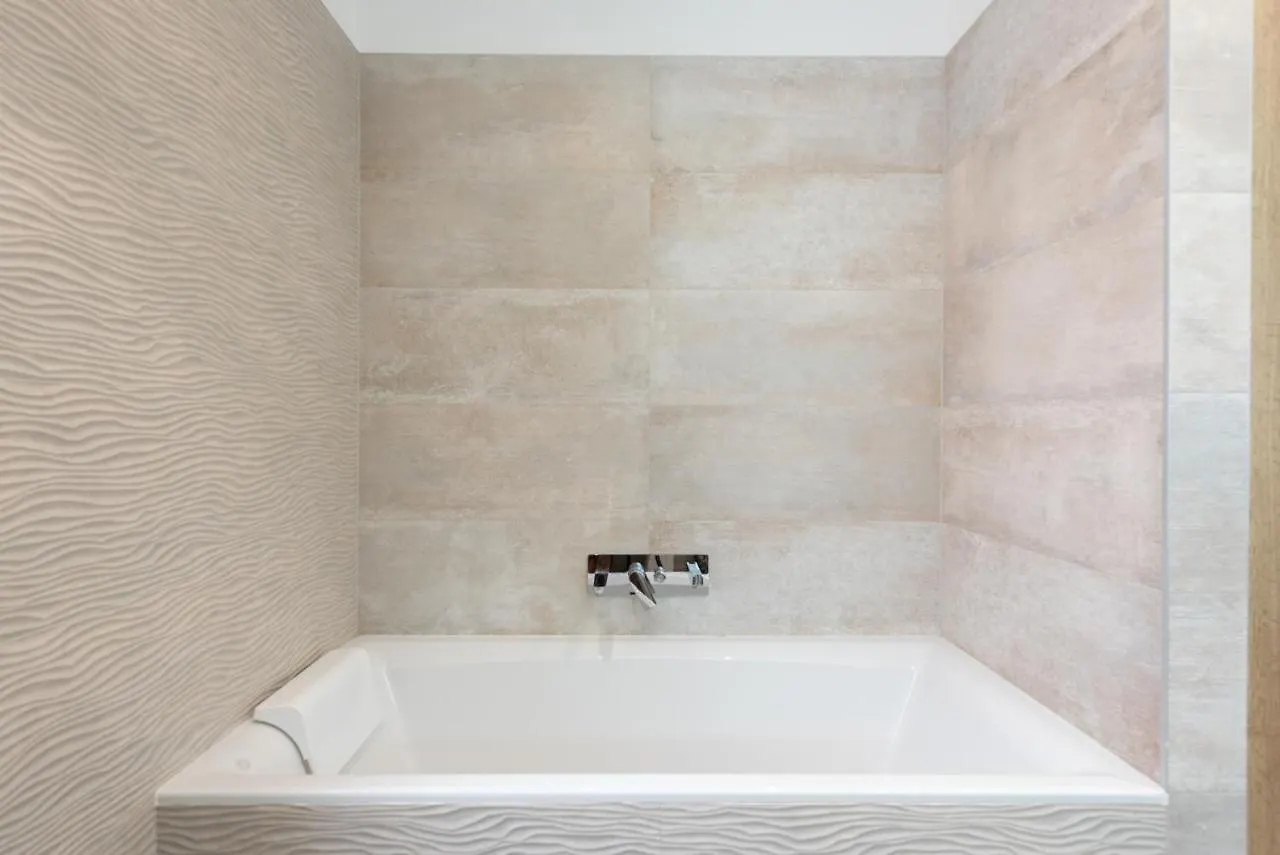 Luxury Apartment With A Balcony And A Terrace براغ 0*,